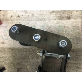 Scissor Shackles To Suit Sierra